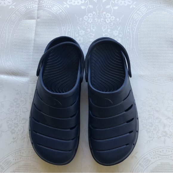 Rugged Shark Junior Boys Size 5 Navy Blue Rubber Clogs Sandals Slip On Slippers - Picture 3 of 16